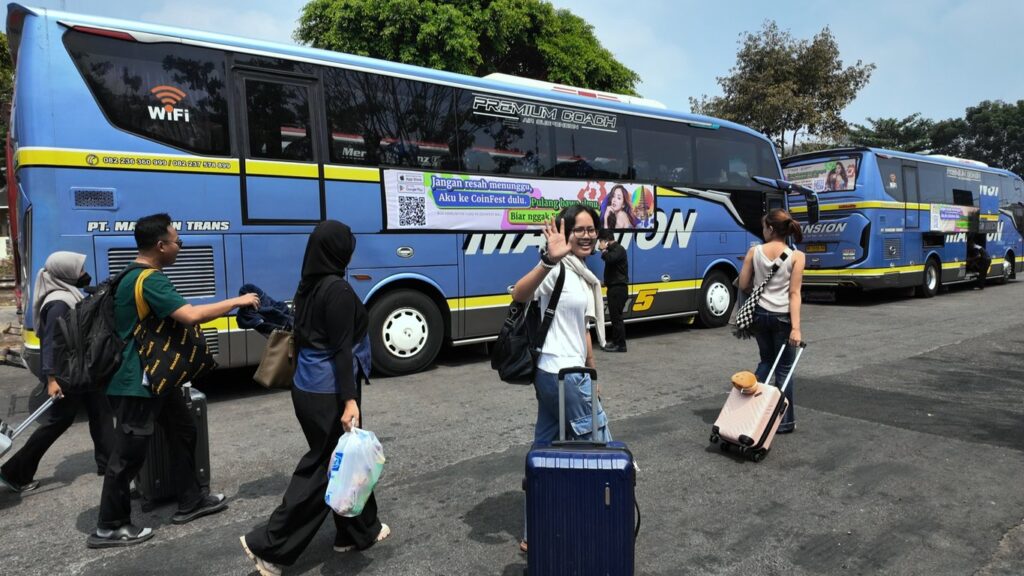 FLOQ Hadirkan Program Community Bus, Bawa Komunitas Kripto ke Coinfest Asia 2026 di Bali