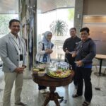 Semarak Hari Pelanggan Nasional, BRI BO Tanah Abang Sambut Nasabah Hangat dalam Balutan Wastra Nusantara