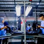 Akarsa Garment Indonesia: Solusi Penjahit Pakaian Pria Kustom Terpercaya di Jakarta Selatan